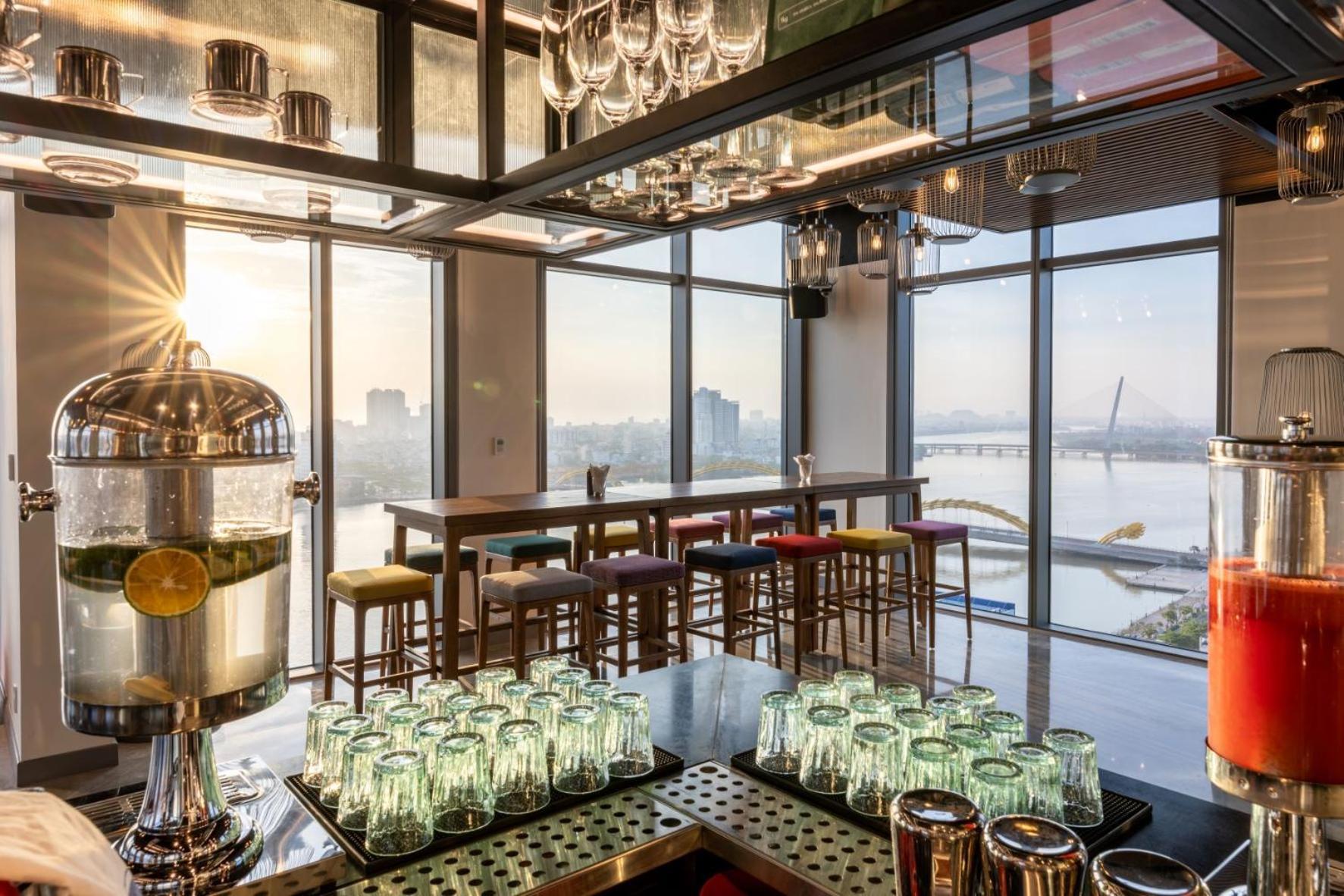Wink Hotel Danang Centre - 24Hrs Lifestyle Stay Екстер'єр фото
